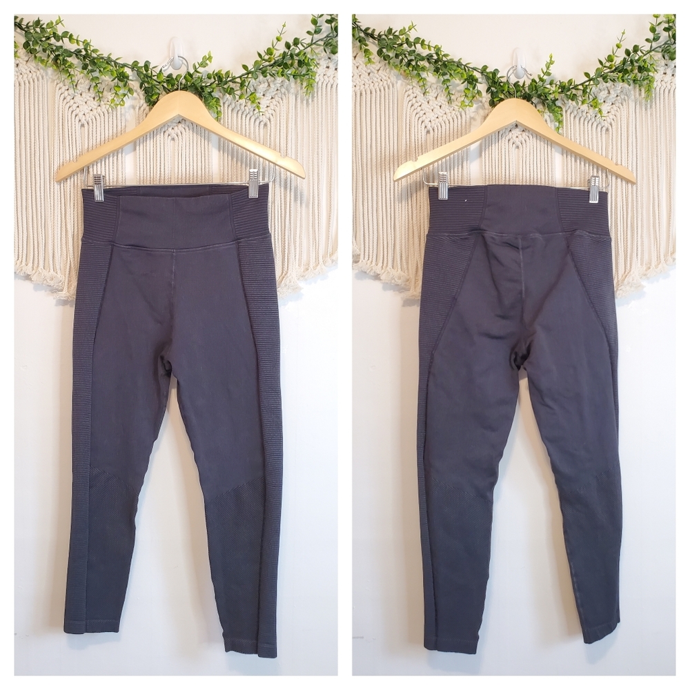 AERIE Large Offline Black Seamless High Rise Ribbed Athletic Leggings sz L - Picture 3 of 9